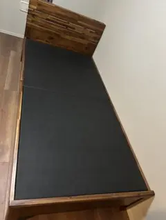 木製シングルベッドフレーム　配送料高いので直接取引限定