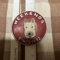 ウィークエンズ ブローチ テリア 当時物 weekends - メルカリ