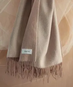 FRAY.I.D ダブルフェイスラムストール モカベージュ100%ウールマフラー