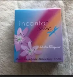 サルヴァトーレ　フェラガモ　インカント シャイン３０ｍｌ