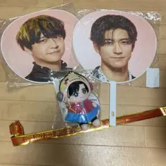 【4点セット】中島裕翔　うちわ　ぬいぐるみ　八乙女光　　　銀テープ　15th