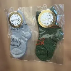 【新品未使用】タビヤ　ラメ入りソックス　機関車　飛行機　16〜18