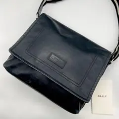 Item thumbnail for item 81215ce1-0dca-4abe-b7ac-e70bfc56a3e9