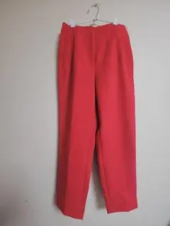 ZARA　レッド ストレートカジュアルパンツ