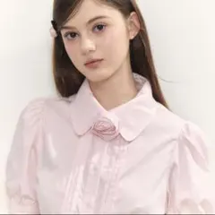 Treat ürself Rose accent shirt blouseのサムネイル