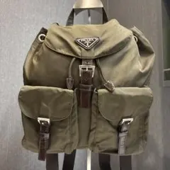 PRADA オリーブグリーン バックパック