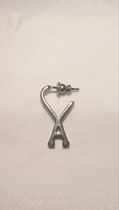 AMI PARIS (アミパリス)ハート ピアス 片耳 シルバー - メルカリ