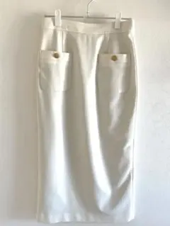 Green label relaxingのホワイトタイトスカート