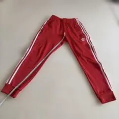 アディダス ジャージ パンツ 赤