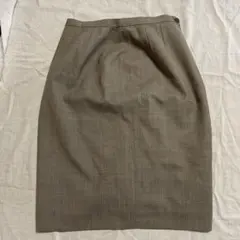 Jプレス　膝丈スカートのサムネイル