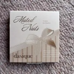 dasique ミューテッドナッツ アイシャドウパレット #24