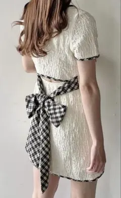 NOMAE oneway BACKリボンミニワンピース アイボリー フリーサイズ