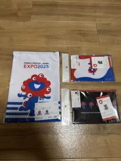 ミャクミャク　巾着　ポーチ　３点セット