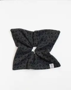 tie.me シュシュ　ノベルティ