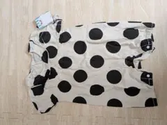 アイボリー ブラック 水玉ロンパース
