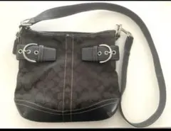 COACH コーチ ワンショルダーバッグ 黒 持ち手ライトブラウン - メルカリ