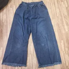 ダブルビー　デニムパンツ