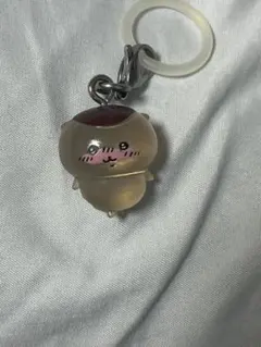 ちいかわ　めじるしアクセサリー　くりまんじゅう
