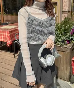 Ambre Ciel ラメシアーハイネックトップスのサムネイル