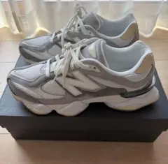 New Balance スニーカー グレー/ホワイト