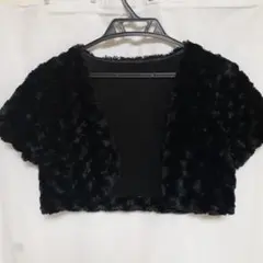 黒 ファー風 ショートカーディガン 半袖