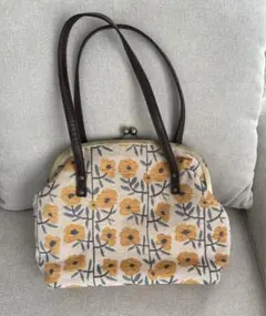 花柄ショルダーバッグ　がま口バッグ