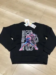 新品！仮面ライダーリバイス！裏起毛長袖トレーナー　男の子120