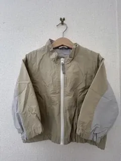 アプレレクール　ベージュとグレーのキッズジャケット 100cm