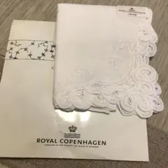 新品ロイヤルコペンハーゲン　汕頭手刺繍ハンカチ