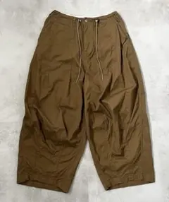 週末限定お値下げ  needles   ヒザデルパンツ  ブラウン  サイズ 2 週末限定お値下げ needles ヒザデルパンツ ブラウン サイズ 2