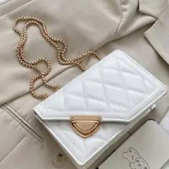 バッグ　キルティング　ミニバッグ　２way　チェーン　おしゃれ