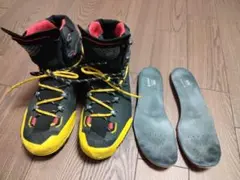 Item thumbnail for item 6ed84e34-88b4-4330-ba6b-818d065b26cd