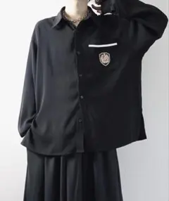 らい×Ellno Loset/エンブレムワッペンシャツ/Mサイズ