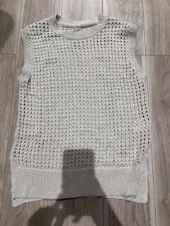 メッシュ編み ノースリーブニット◆ローリーズファーム◆アイボリー