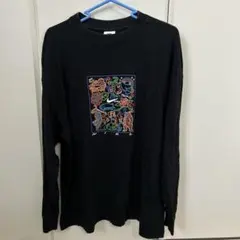 ブラック グラフィックプリント 長袖Tシャツのサムネイル