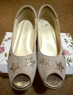 HILLS AVENUE ベージュ 星型装飾 パンプス 23cm
