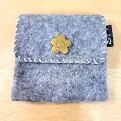 マリー・クワントアクセサリーポーチ