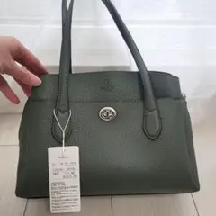 D'ELLY カーキ ショルダーバッグ 中型 新品未使用