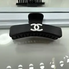 2025年最新】シャネル ヘアクリップの人気アイテム - メルカリ