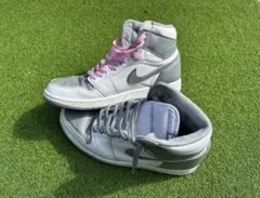 NIKE AIR JORDAN 1 HIGH ホワイト/グレー