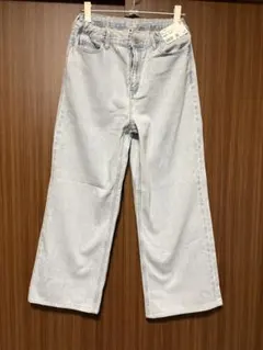 UNIQLO キッズ　ワイドフィットストレートジーンズ　160センチ