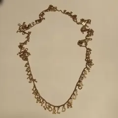 イニシャルロングネックレス