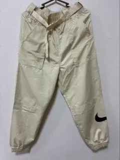NIKE ナイロンパンツ Mサイズ 美品