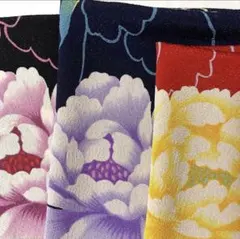 ちりめんはぎれセット　3枚組　牡丹　黒　濃紺　赤　匿名発送