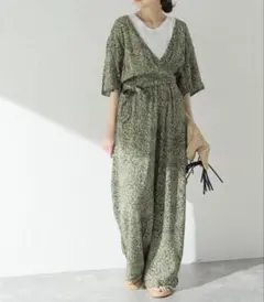 Spick and Spanオリーブグリーン ラップオールインワンパンツ