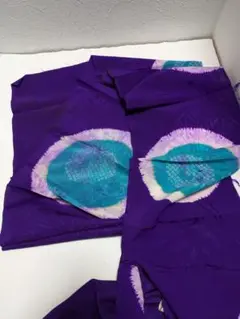 着物 ハギレ はぎれ アンティーク 生地　布　古布　和布　絹　和柄　綸子 k2