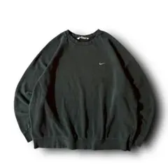 NIKEワンポイント刺繍ロゴスウェットスウッシュロゴY2KスミクロブラックXXL