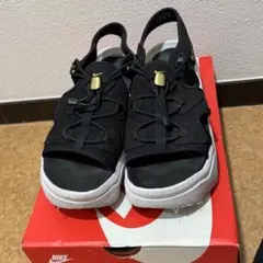 【値下げ】NIKE エアマックス ココ サンダル ブラック 26cmのサムネイル