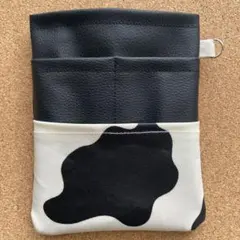 合皮　ラミネート　ナースポーチ　オーガナイザー　COW柄　牛柄　作業用ポーチ