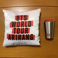 BTS WORLD TOUR クッション タンブラー 東京ドーム　VIPのサムネイル